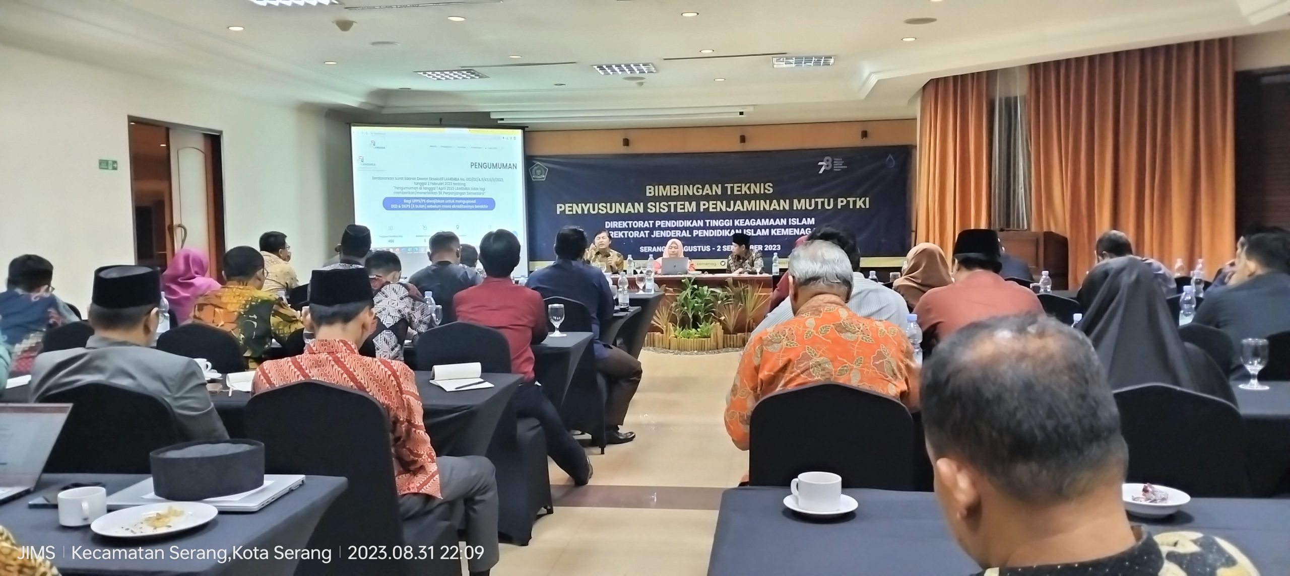 STIUDI ALHIKMAH HADIRI BIMTEK PENYUSUNAN SPMI.