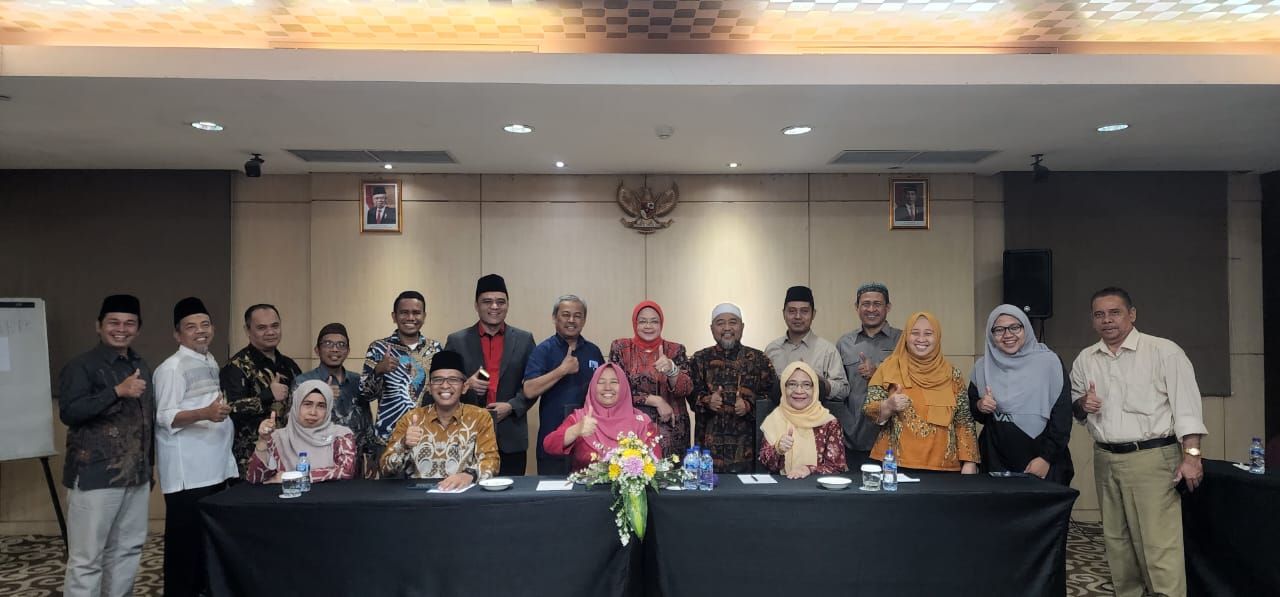 Ketua STIUDI ALHIKMAH Bersama Kopertais I lakukan penilaian Laporan BKD.